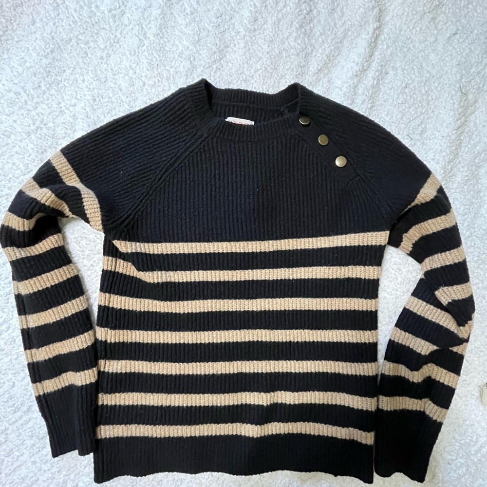 Knox Rose Black and Beige Striped Button-Shoulder Sweater